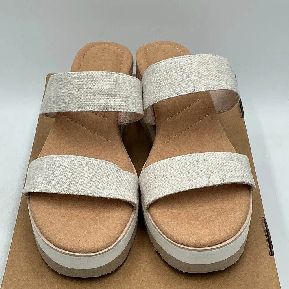 Kelly & Katie Tiama Sandals Women's US 9.5 M Ivory Wedge Heel Slip On Eby4483